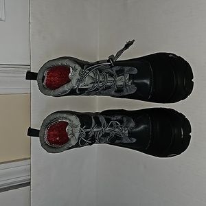 The North Face Snow Boots Mens Size 6